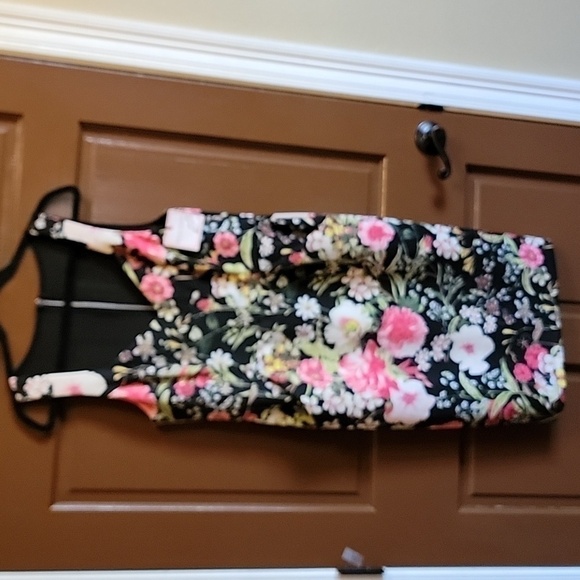 Bisou Bisou-Black print sleeveless sheer back size 12 NWT. - Picture 4 of 9